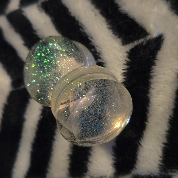Iridescent Resin Sparkle Plugs (25mm) 1" - Picture 5 of 5